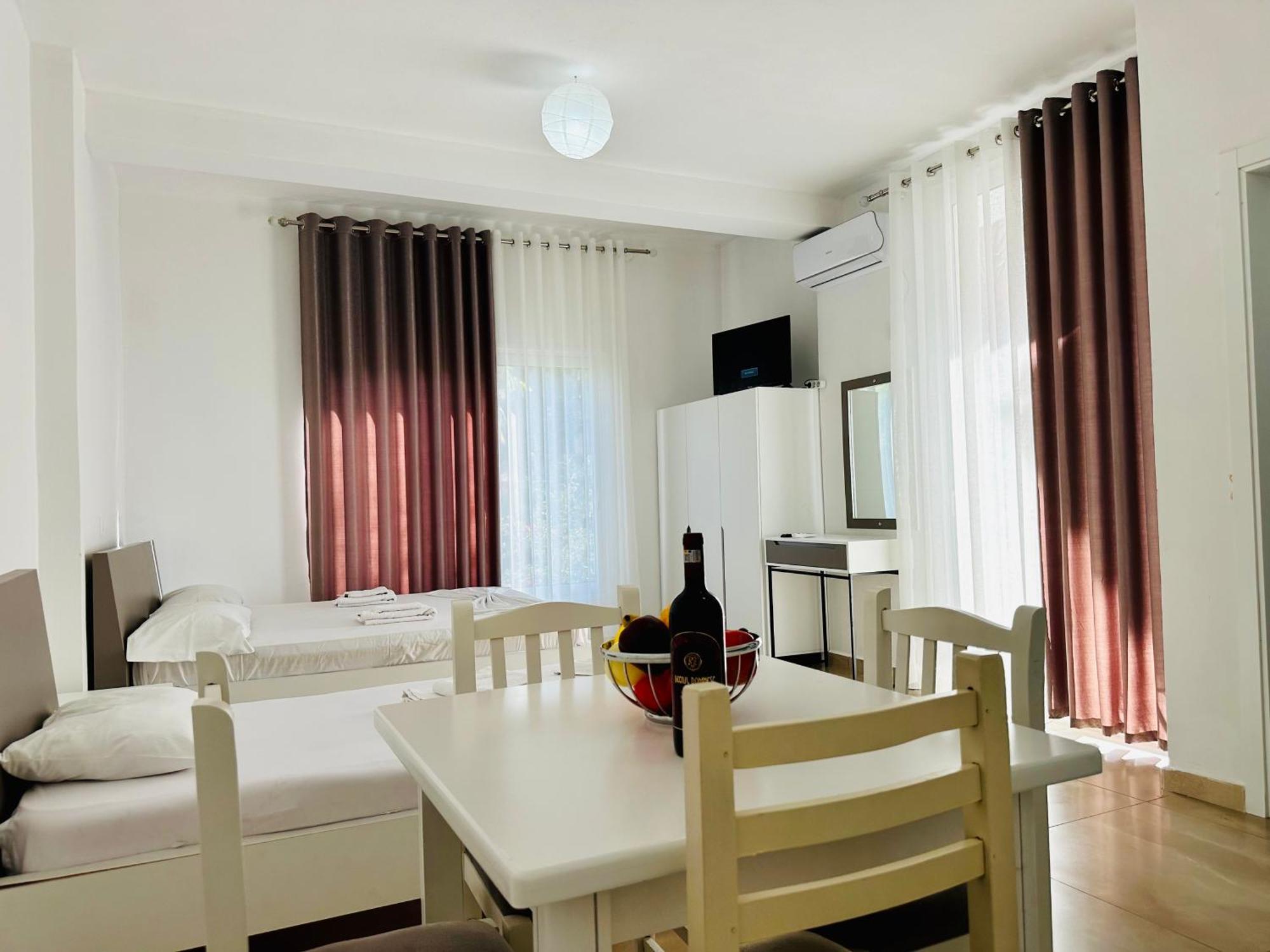 Jico Travel - Colombo * Vlorë
